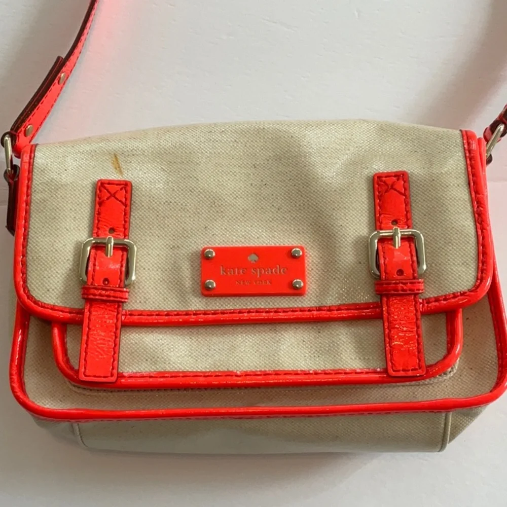 Kate Spade Horseshoe Cove Scout Cream Neon Coral Purse Bag Crossbody Shoulder